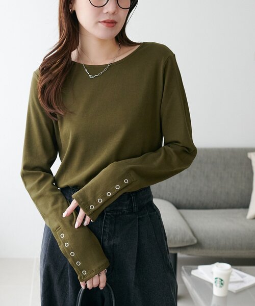 DISCOAT（ディスコート）の「リブ袖口ボタンロングスリーブ《WEB限定カラーあり》（Tシャツ/カットソー・レディース・グレー/ブラック/ライトグレー/ブラウン/ネイビー/レッド/アイボリー/モカ/カーキ・FREE）」の22枚目の写真