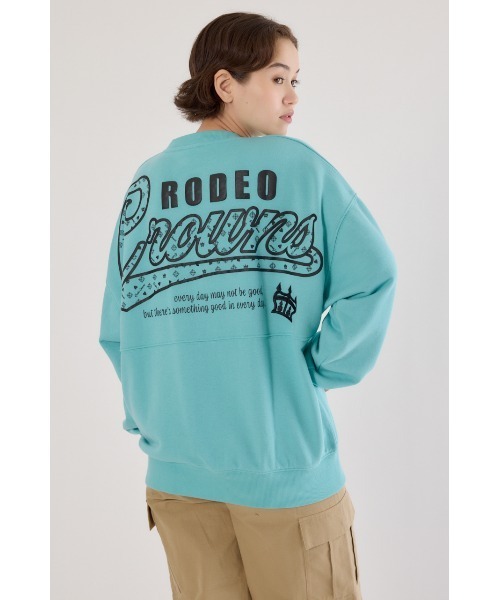 RODEO CROWNS WIDE BOWL（ロデオクラウンズワイドボウル）の「モノグラムロゴスウェット（スウェット・レディース・ブルー/ブラック/グレー×ホワイト/ピンク・MEDIUM/LARGE）」の4枚目の写真