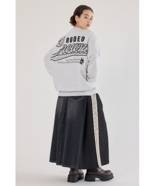 RODEO CROWNS WIDE BOWL（ロデオクラウンズワイドボウル）の「モノグラムロゴスウェット（スウェット・レディース・ブルー/ブラック/グレー×ホワイト/ピンク・MEDIUM/LARGE）」の8枚目の写真