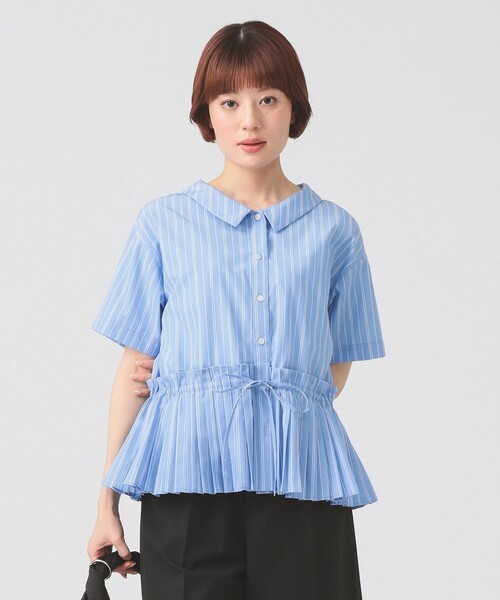 Ray BEAMS（レイビームス）の「【8/6 再値下げ】プリーツ キリカエ ハーフスリーブ シャツ   /26SS 洗える イージーケア  ペプラム ストライプ 夏 通勤 通学 デザイントップス（シャツ/ブラウス・レディース・ホワイト/サックスブルー/ブラック・ONE SIZE）」の4枚目の写真