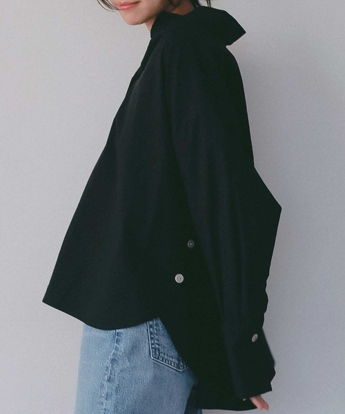 AJUGA.（アジュガ）の「サイドボタン付き スキッパーシャツ【セレモニー/オケージョン】（シャツ/ブラウス・レディース・オフホワイト/ライトブルー/ブラック・FREE）」の19枚目の写真