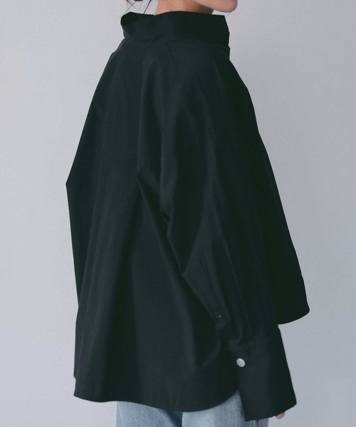 AJUGA.（アジュガ）の「サイドボタン付き スキッパーシャツ【セレモニー/オケージョン】（シャツ/ブラウス・レディース・オフホワイト/ライトブルー/ブラック・FREE）」の21枚目の写真