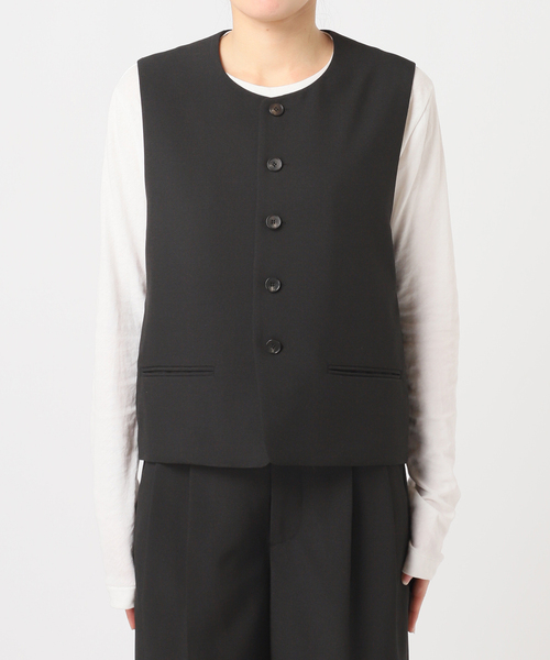 OUTDOOR PRODUCTS（アウトドアプロダクツ）の「WEB・横浜店限定カラーありORDINARY コンパクトベスト（その他アウター・レディース・ベージュ/ブラック/チャコールグレー・FREE）」の6枚目の写真