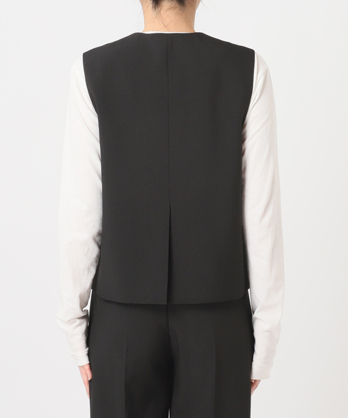 OUTDOOR PRODUCTS（アウトドアプロダクツ）の「WEB・横浜店限定カラーありORDINARY コンパクトベスト（その他アウター・レディース・ベージュ/ブラック/チャコールグレー・FREE）」の8枚目の写真