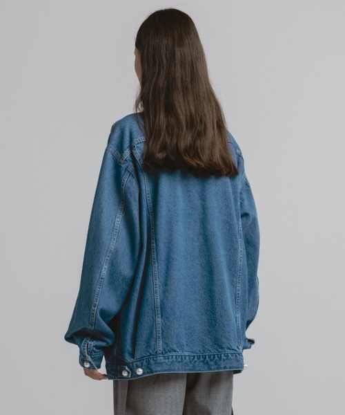 CINOH(チノ)の「PEARL DENIM JACKET(デニムジャケット・レディース・ブルー・36)」の11枚目の写真