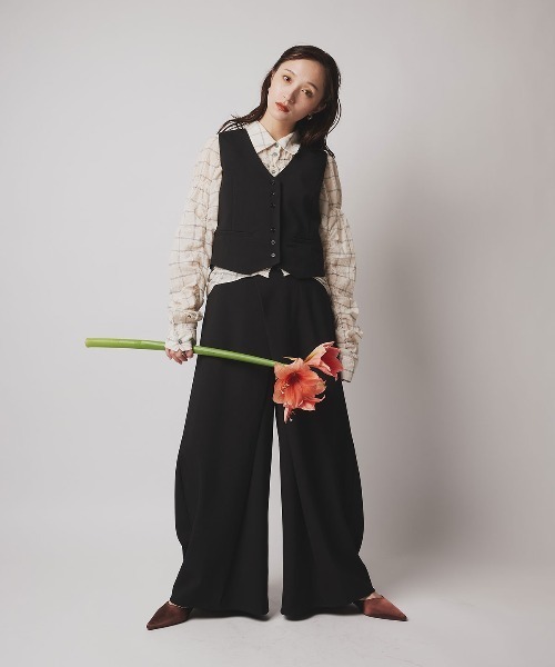 W:Huku(フーク)の「【W:Huku / ソフトタッチツイル】ノーカラー ベスト / Soft-Touch Twill No-Collar Vest(ベスト・レディース・ブラウン系その他/グレー系その他/ブラック/ベージュ系その他・FREE)」の9枚目の写真