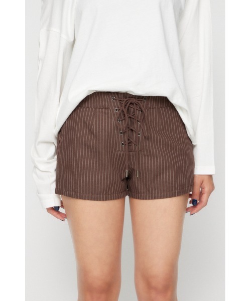 LAGUA GEM（ラグアジェム）の「STRIPE LACE UP ショートパンツ（その他パンツ・レディース・ブラック/ホワイト/ブラウン・X-SMALL/SMALL/MEDIUM）」の3枚目の写真