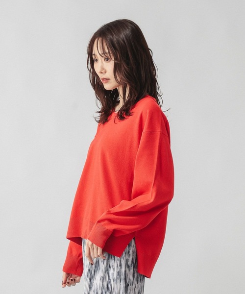 GLOBAL WORK（グローバルワーク）の「ドライタッチVネックプルオーバー長袖/634083（ニット/セーター・レディース・ブラック/アイボリー/レッド系4/ライトグレー/グリーン系3/ライトイエロー/ブラウン/ライトピンク・MEDIUM/LARGE）」の8枚目の写真