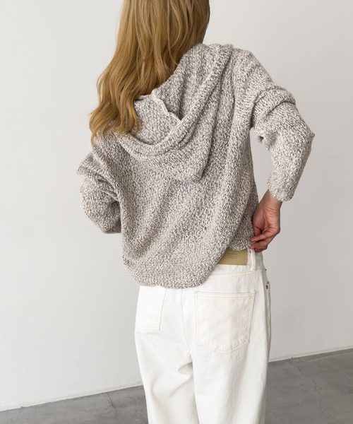 CANAL JEAN（キャナルジーン）の「El mar　スラブヤーンパーカーカーディガン（カーディガン/ボレロ・レディース・ベージュ/アイボリー・ONE SIZE）」の4枚目の写真