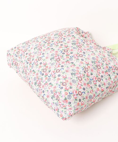 Cath Kidston(キャスキッドソン)の「フォルダウェイ トートバッグ Pearly Queen Ditsy(エコバッグ/サブバッグ・レディース・イエロー・FREE)」の6枚目の写真
