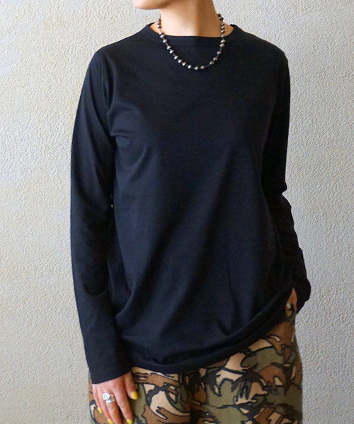 JOURNAL STANDARD LUXE(ジャーナルスタンダード ラックス)の「スパイラルジャージプルオーバー(Tシャツ/カットソー・レディース・ホワイト/ブラック・MEDIUM/SMALL)」の1枚目の写真