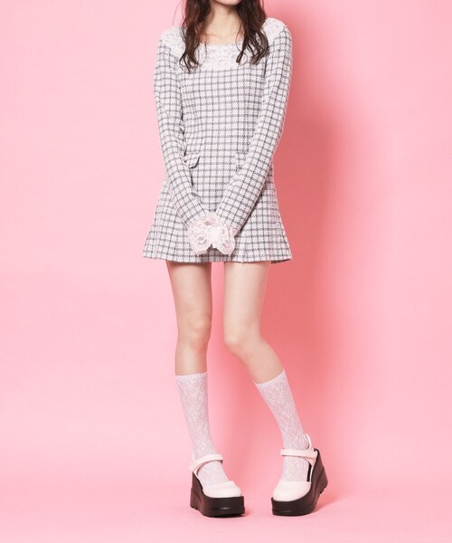 cs T&P(シーエスティーアンドピー)の「厚底ストラップパンプス(パンプス・レディース・ブラック系8/ブラック/アイボリー・LL/L/M/S)」の21枚目の写真