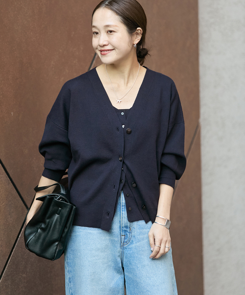 JOURNAL STANDARD（ジャーナルスタンダード）の「コットンシルクミックスVカーディガン（カーディガン/ボレロ・レディース・グレー/ネイビー・FREE）」の5枚目の写真