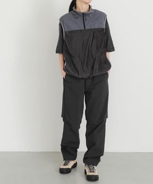 EKAL(エカル)の「OCTA VEST(ベスト・メンズ・ブラック/グレー・X-LARGE/LARGE)」の16枚目の写真