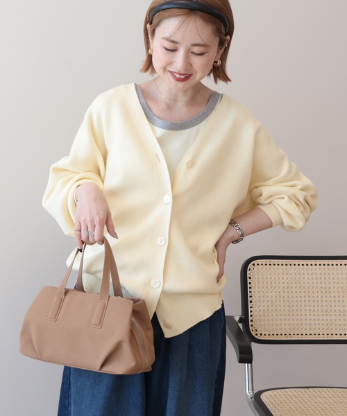 AMERICAN HOLIC(アメリカンホリック)の「Vネックニットカーディガン(カーディガン/ボレロ・レディース・チャコールグレー/イエロー/アイボリー/ブルー・L/M)」の4枚目の写真