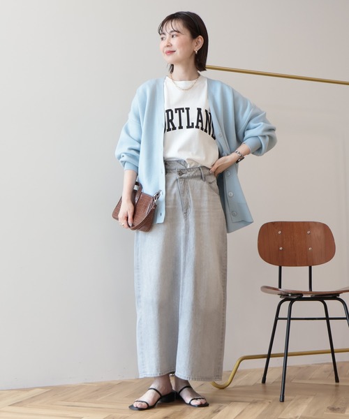 AMERICAN HOLIC(アメリカンホリック)の「Vネックニットカーディガン(カーディガン/ボレロ・レディース・チャコールグレー/イエロー/アイボリー/ブルー・L/M)」の11枚目の写真