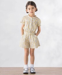BeBe Petits Pois Vert（ベベプチポワヴェール）の「【店舗限定】花柄ブラウス+ショートパンツセットアップ(95~150cm)（セットアップ）」