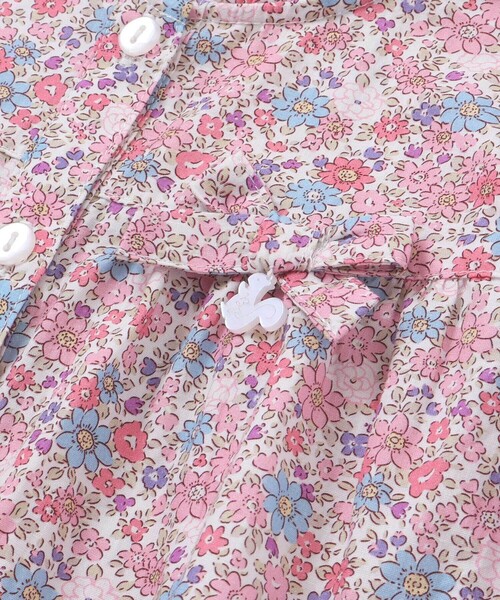 BeBe Petits Pois Vert（ベベプチポワヴェール）の「【店舗限定】花柄ブラウス＋ショートパンツセットアップ(95～150㎝)（セットアップ・キッズ・イエロー系その他/ピンク系その他・95cm/150cm/120cm/130cm/140cm/110cm/100cm）」の14枚目の写真