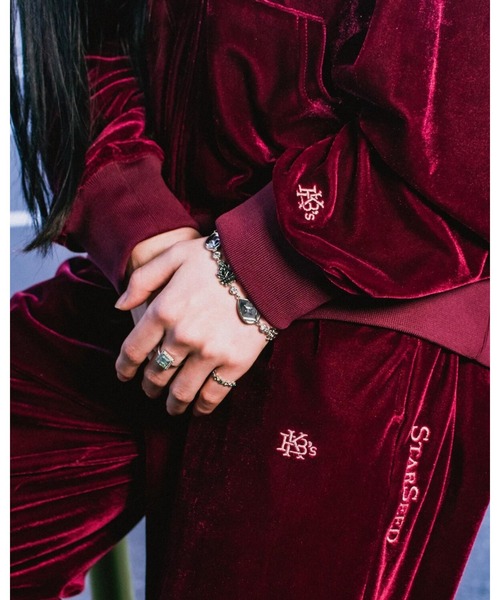 KEBOZ（ケボズ）の「SS×KBZ VELOUR HOODIE（パーカー・レディース・バーガンディー・FREE）」の5枚目の写真