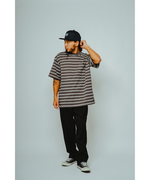 BIG MIKE（ビッグマイク）の「BIG MIKE ビックマイク / ボーダー サングラスポケット 半袖 Tシャツ //// 102628590（Tシャツ/カットソー・メンズ・サンドベージュ/ブラウン系その他/グレー×ホワイト/チャコール・MEDIUM/X-LARGE/LARGE）」の13枚目の写真