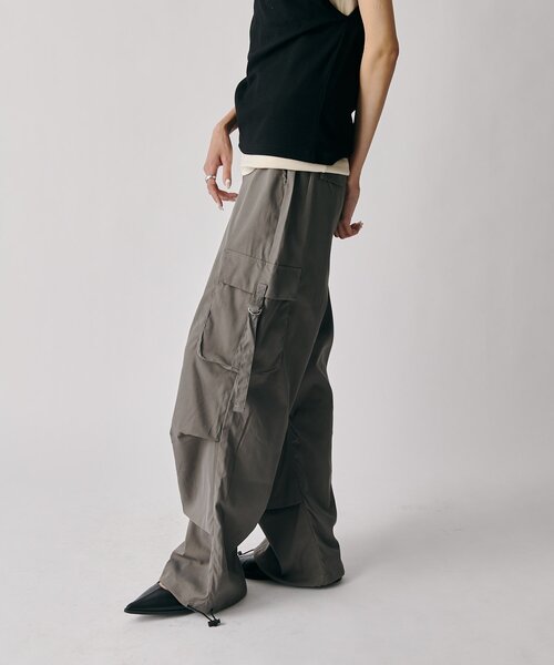 goocy（グーシー）の「イージーカーゴパンツ（その他パンツ・レディース・ブラック/チャコールグレー/カーキ/ホワイト・FREE）」の8枚目の写真