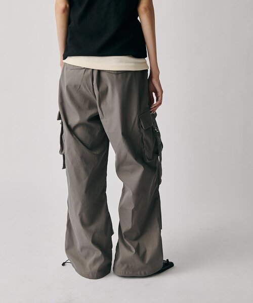 goocy（グーシー）の「イージーカーゴパンツ（その他パンツ・レディース・ブラック/チャコールグレー/カーキ/ホワイト・FREE）」の9枚目の写真