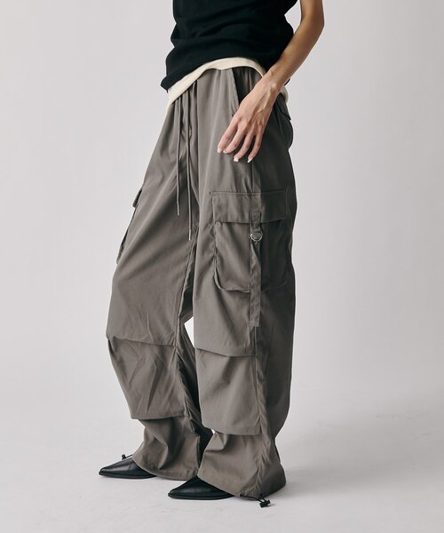 goocy（グーシー）の「イージーカーゴパンツ（その他パンツ・レディース・ブラック/チャコールグレー/カーキ/ホワイト・FREE）」の11枚目の写真