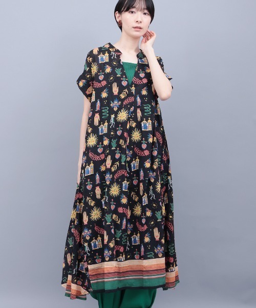 チチカカ（チチカカ）の「メヒコモチーフプリント　ワンピース（ワンピース・レディース・ブラック/ライトグリーン・FREE）」の2枚目の写真