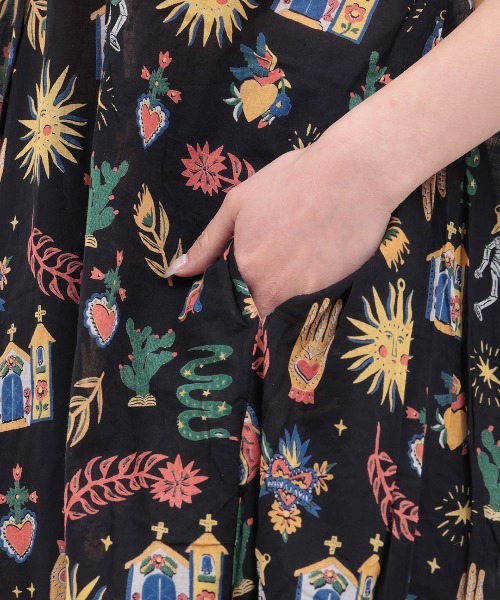 チチカカ（チチカカ）の「メヒコモチーフプリント　ワンピース（ワンピース・レディース・ブラック/ライトグリーン・FREE）」の11枚目の写真