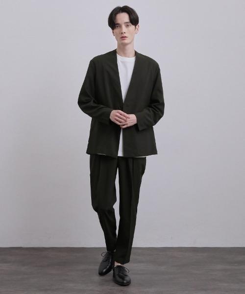 tk.TAKEO KIKUCHI（ティーケータケオキクチ）の「【上下2点セットアップ】AIRY DRY アソートセットアップ 吸水速乾/UVカット/マシーンウォッシャブル/ノーカラージャケット/シングルジャケット/ワイドテーパードパンツ（セットアップ・メンズ・ネイビー系/ブラック/ブラック系/ベージュ系/ネイビー/ベージュ・02/03/04/01）」の3枚目の写真