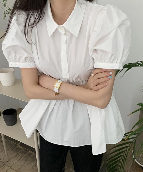 by LEGNA(バイレグナ)の「パフスリーブペプラムブラウス(シャツ/ブラウス・レディース・ブラック/ホワイト・MEDIUM/LARGE)」の6枚目の写真
