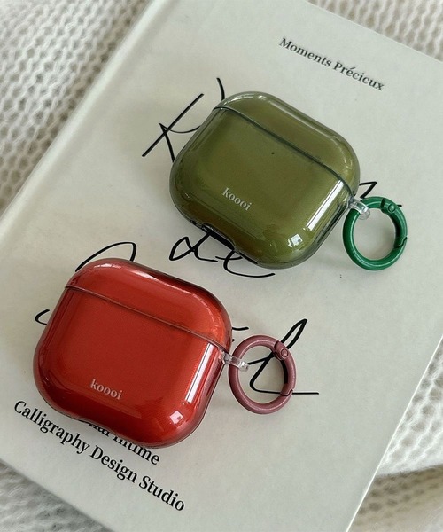 ammy.（エイミードット）の「【 ammy. / エイミードット 】 ニュアンスカラー クリア AirPodsケース / カラビナ付き（ヘッドフォン/イヤホン・レディース・グレー・A）」の5枚目の写真