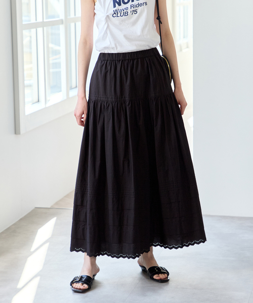 U by SPICK&SPAN（ユーバイスピックアンドスパン）の「コットンポプリンタックフレアスカート（スカート・レディース・ブラック/ホワイト・FREE）」の6枚目の写真