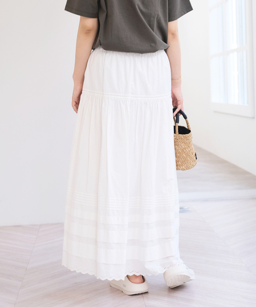 U by SPICK&SPAN（ユーバイスピックアンドスパン）の「コットンポプリンタックフレアスカート（スカート・レディース・ブラック/ホワイト・FREE）」の21枚目の写真