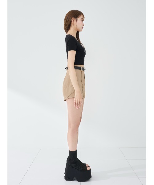 Darich(ダーリッチ)の「バロックDRビジューコンパクトTシャツ(Tシャツ/カットソー・レディース・グレー/ブラック/ホワイト・FREE)」の7枚目の写真