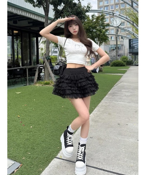 Darich（ダーリッチ）の「バロックDRビジューコンパクトTシャツ（T