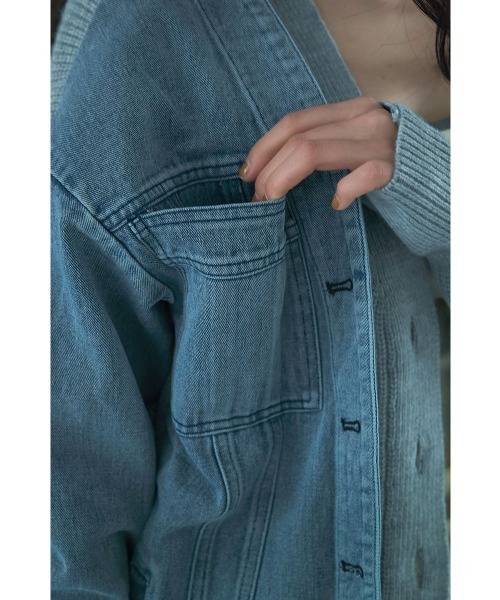 marjour（マージュール）の「LAYERED DENIM KNIT CARDIGAN（カーディガン/ボレロ・レディース・ブラック/グレー・M）」の14枚目の写真