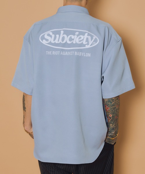 Subciety（サブサエティ）の「Embroidery oval logo shirt（シャツ/ブラウス・メンズ・ホワイト/ブルー/チャコール/ブラック・MEDIUM/SMALL/X-LARGE/LARGE）」の4枚目の写真