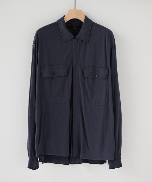PUBLIC TOKYO（パブリックトウキョウ）の「【P.T】High-gauge jacquard Pk Shirts /ウォッシャブル/コットン100%/夏服/伸縮性/日本製（シャツ/ブラウス・メンズ・サックスブルー/ダークグレー/セージグリーン・S/M）」の2枚目の写真