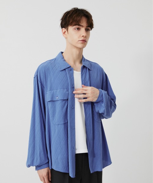 PUBLIC TOKYO（パブリックトウキョウ）の「【P.T】High-gauge jacquard Pk Shirts /ウォッシャブル/コットン100%/夏服/伸縮性/日本製（シャツ/ブラウス・メンズ・サックスブルー/ダークグレー/セージグリーン・S/M）」の5枚目の写真