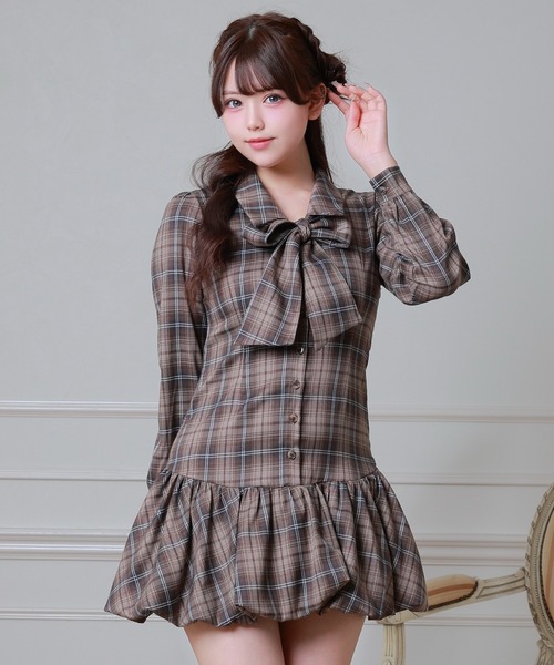 Anely（アネリー）の「Anely チェック柄 ボウタイリボン ティアード ミニワンピース（ワンピース・レディース・ブラウン/ブラック・FREE）」の11枚目の写真