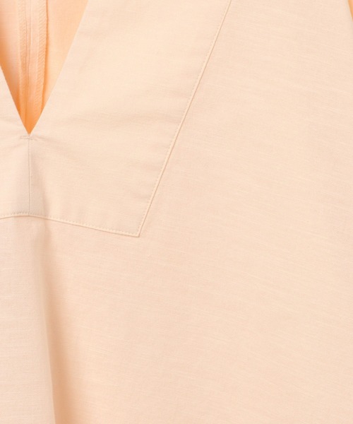 studio CLIP(スタディオクリップ)の「コットンリネン袖ギャザーVネックブラウス(Tシャツ/カットソー・レディース・クリーム/ライトブルー/オレンジ・FREE)」の5枚目の写真