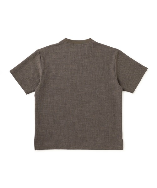 le cercle ADAM ET ROPE'（ルセルクルアダムエロペ）の「メランジサーフェイスプルオーバー/セットアップ対応/イージーケア（Tシャツ/カットソー・メンズ・ダークブラウン/チャコールグレー・L/LL/M）」の6枚目の写真