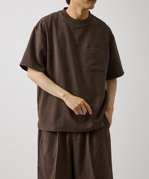 le cercle ADAM ET ROPE'（ルセルクルアダムエロペ）の「メランジサーフェイスプルオーバー/セットアップ対応/イージーケア（Tシャツ/カットソー・メンズ・ダークブラウン/チャコールグレー・L/LL/M）」の22枚目の写真