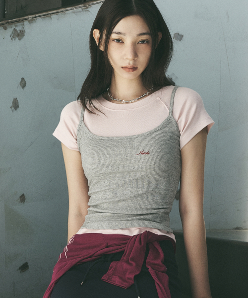NICK&NICOLE(ニックアンドニコール)の「RIBBED LOGO CAMI TOP_GRAY(Tシャツ/カットソー・レディース・その他・FREE)」の2枚目の写真