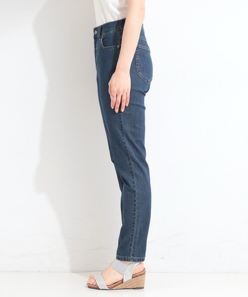 SHOO・LA・RUE(シューラルー)の「【ひんやり/ストレッチ/洗濯機可】夏を乗り切る快適デニム 美脚スキニーパンツ(デニムパンツ・レディース・ブルー系その他/ライトブルー・02/01/10/04/03)」の12枚目の写真
