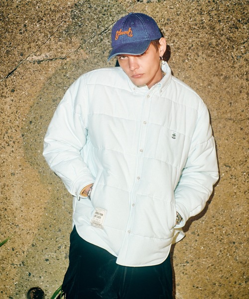 glamb(グラム)の「Button Down Puff Jacket / ボタンダウンパフジャケット(ブルゾン・メンズ・グレー/ブルー/イエロー・S/M/L)」の3枚目の写真