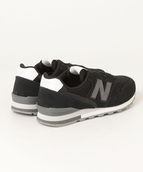 NEW BALANCE(ニューバランス)の「996(スニーカー・レディース・ブラック/グレー/オフホワイト・24.0cm/23.5cm/25.5cm/23.0cm/22.0cm/22.5cm/24.5cm/25.0cm)」の13枚目の写真