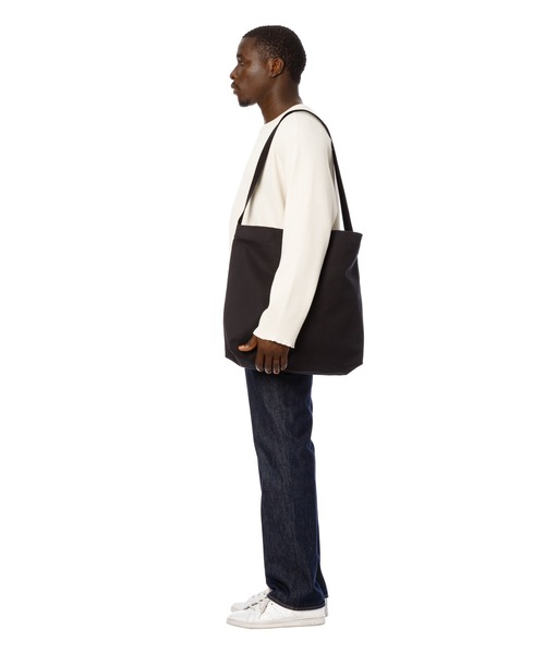 DAILY STANDARD by SANDINISTA（デイリースタンダードバイサンディニスタ）の「Canvas Student Shoulder Bag / キャンバスショルダーバッグ（ショルダーバッグ・メンズ・ブラック/ベージュ系その他/ネイビー・FREE）」の5枚目の写真