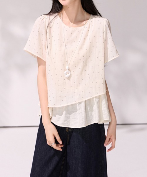 LUCPY（ラクピー）の「ドットシアーレイヤードブラウス（シャツ/ブラウス・レディース・アイボリー・X-LARGE/LARGE/MEDIUM/SMALL）」の2枚目の写真